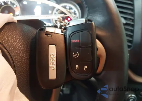 2016 Jeep Cherokee Limited z USA, uszkodzony, nr VIN 1C4PJMDB2GW194648